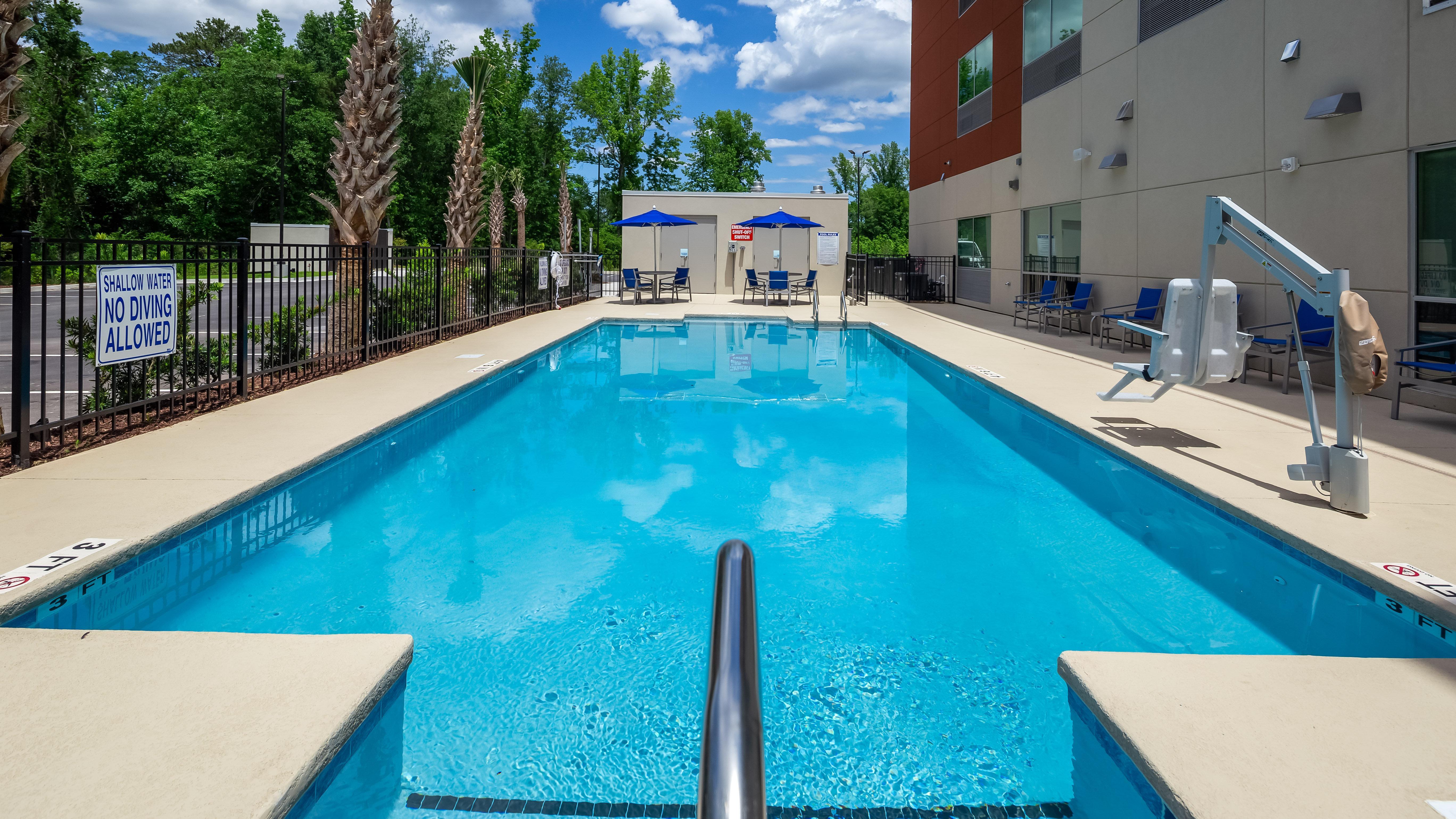 Holiday Inn Express & Suites - Latta, An Ihg Hotel Exterior foto