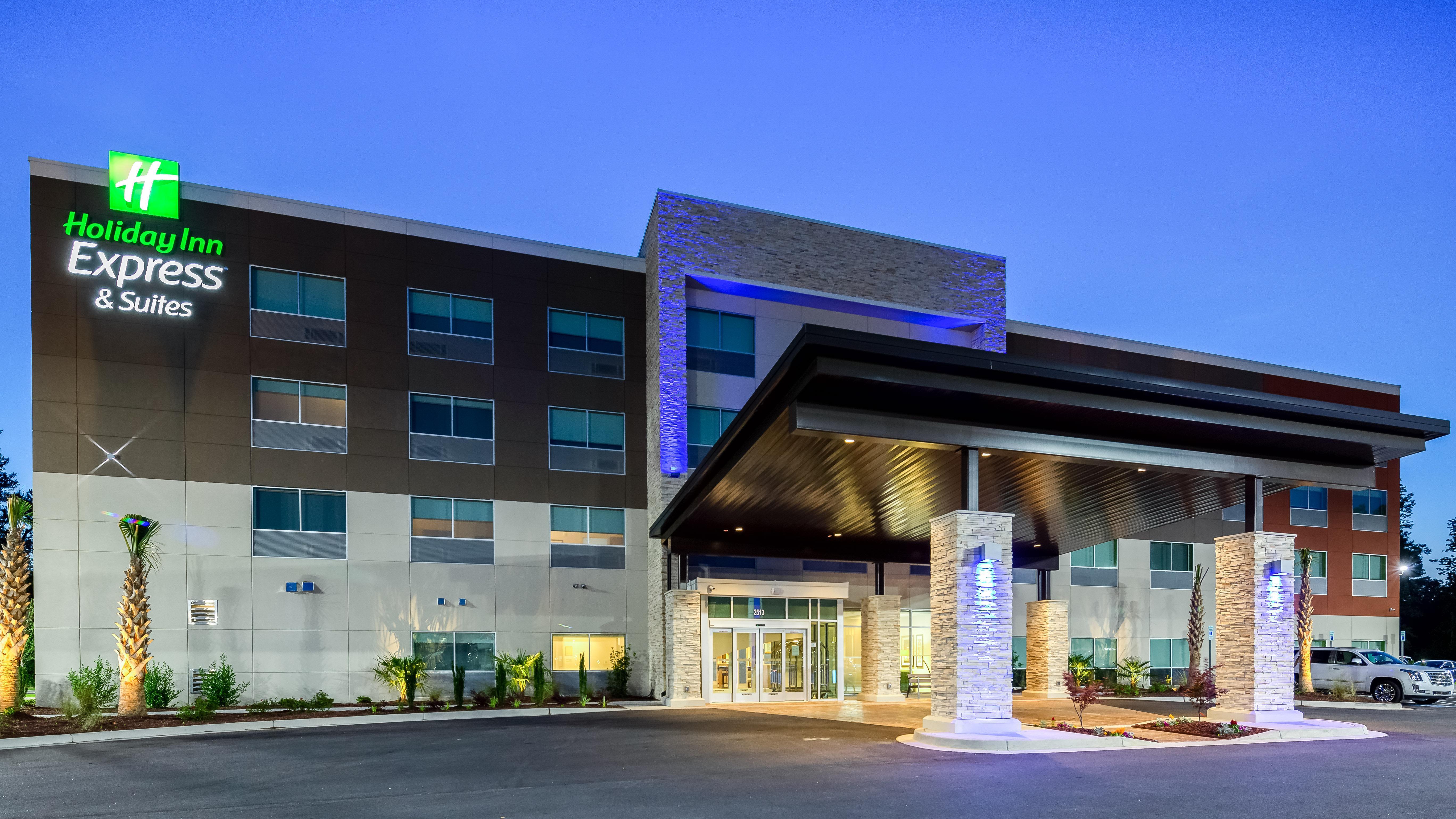Holiday Inn Express & Suites - Latta, An Ihg Hotel Exterior foto